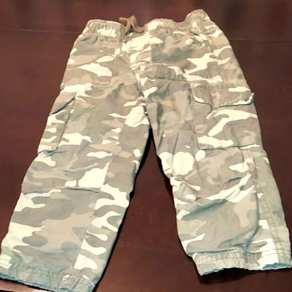 Epic Threads Camo Cargo Pants 2T - Picture 1 of 2